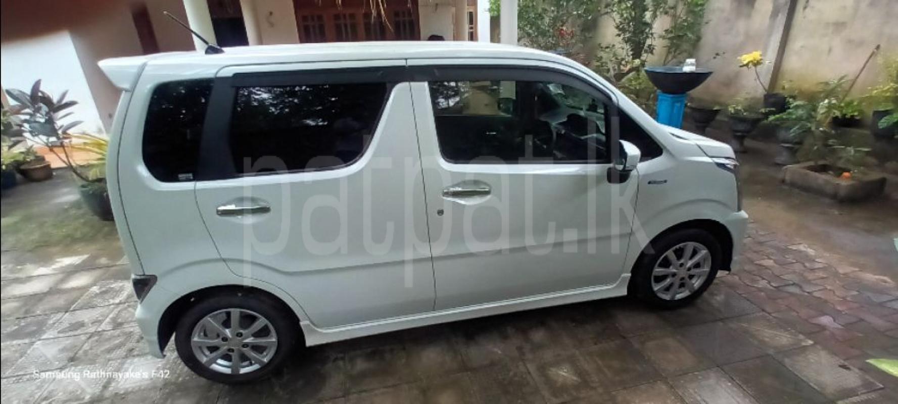 Advertisement image 6