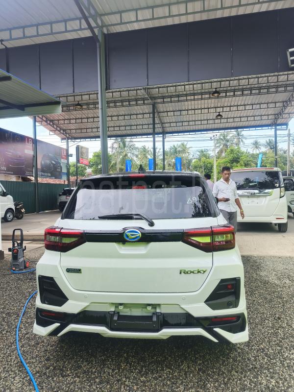 Advertisement image 4