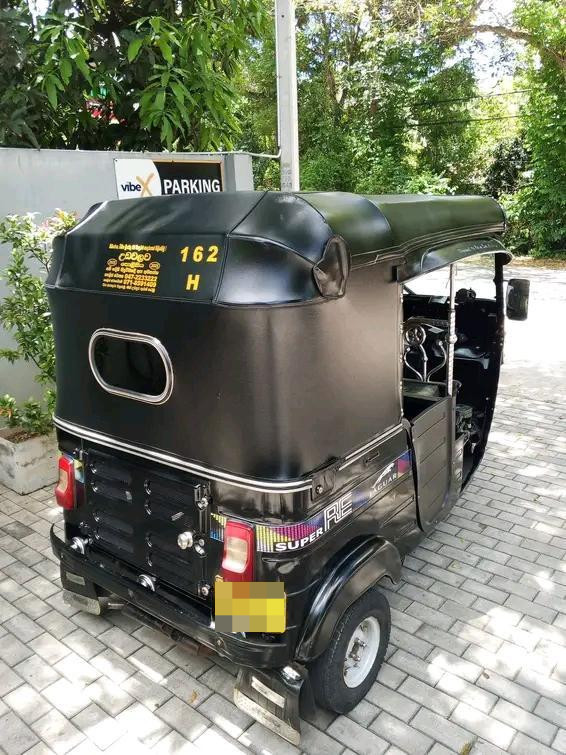 Bajaj Three Wheel 2010 - Used Three wheeler sale in Sri Lanka - patpat.lk