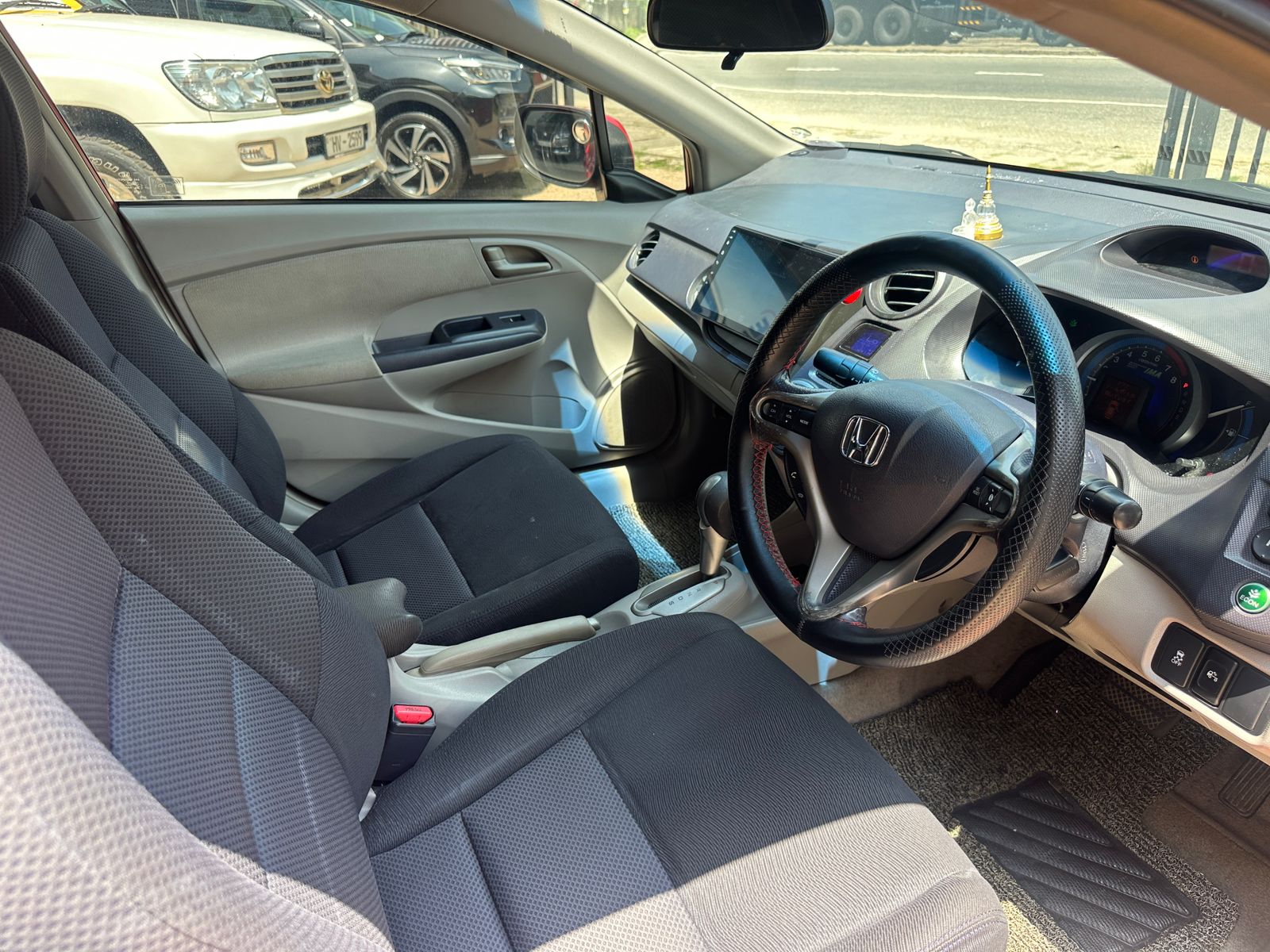 Honda Insight 2010 - Used Car sale in Sri Lanka - patpat.lk