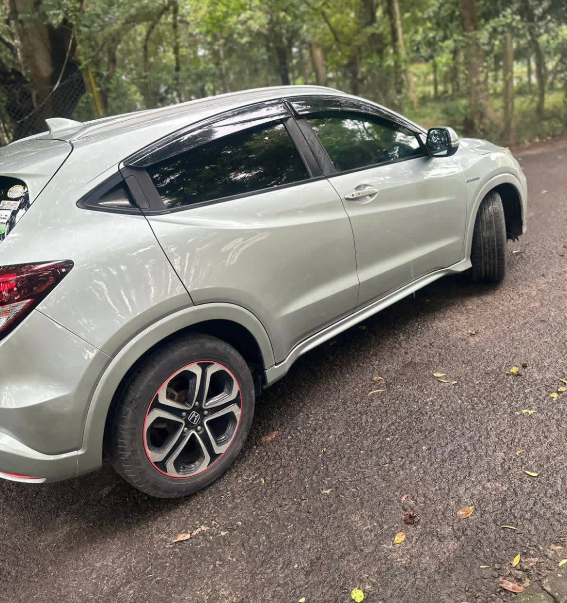 Honda Vezel 2014 - பயன்படுத்தப்பட்டது SUV sale in Sri Lanka - patpat.lk