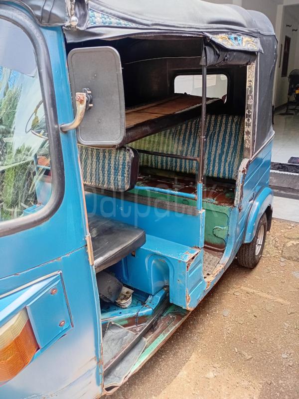 Advertisement image 6