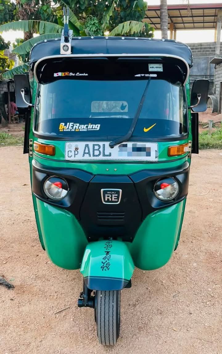 Bajaj Three Wheel 2016 - Used Three wheeler sale in Sri Lanka - patpat.lk