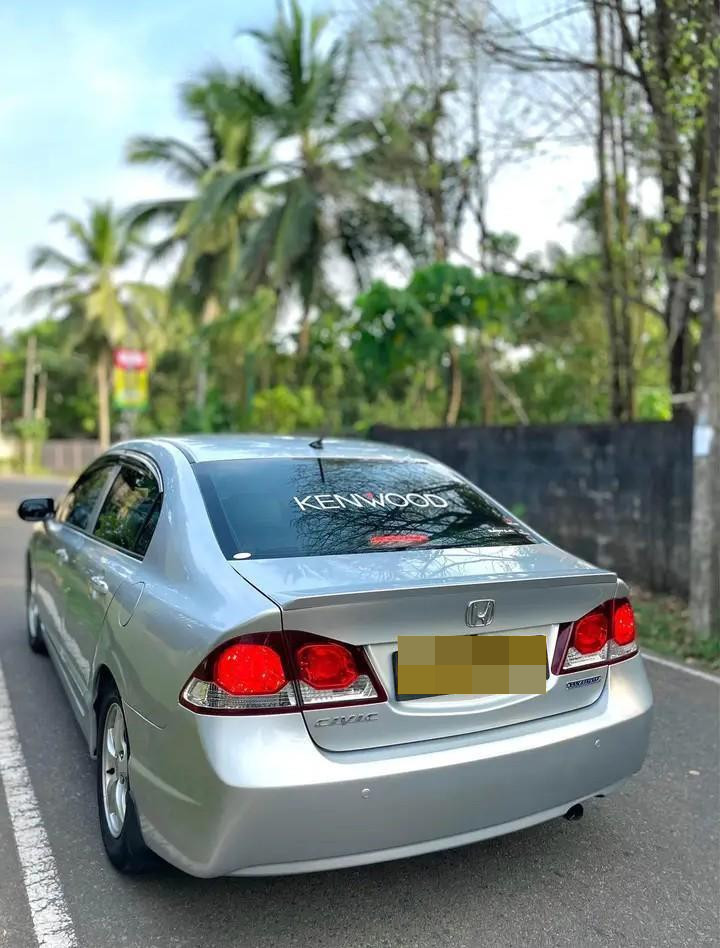 Honda Civic 2010 - Used Car sale in Sri Lanka - patpat.lk