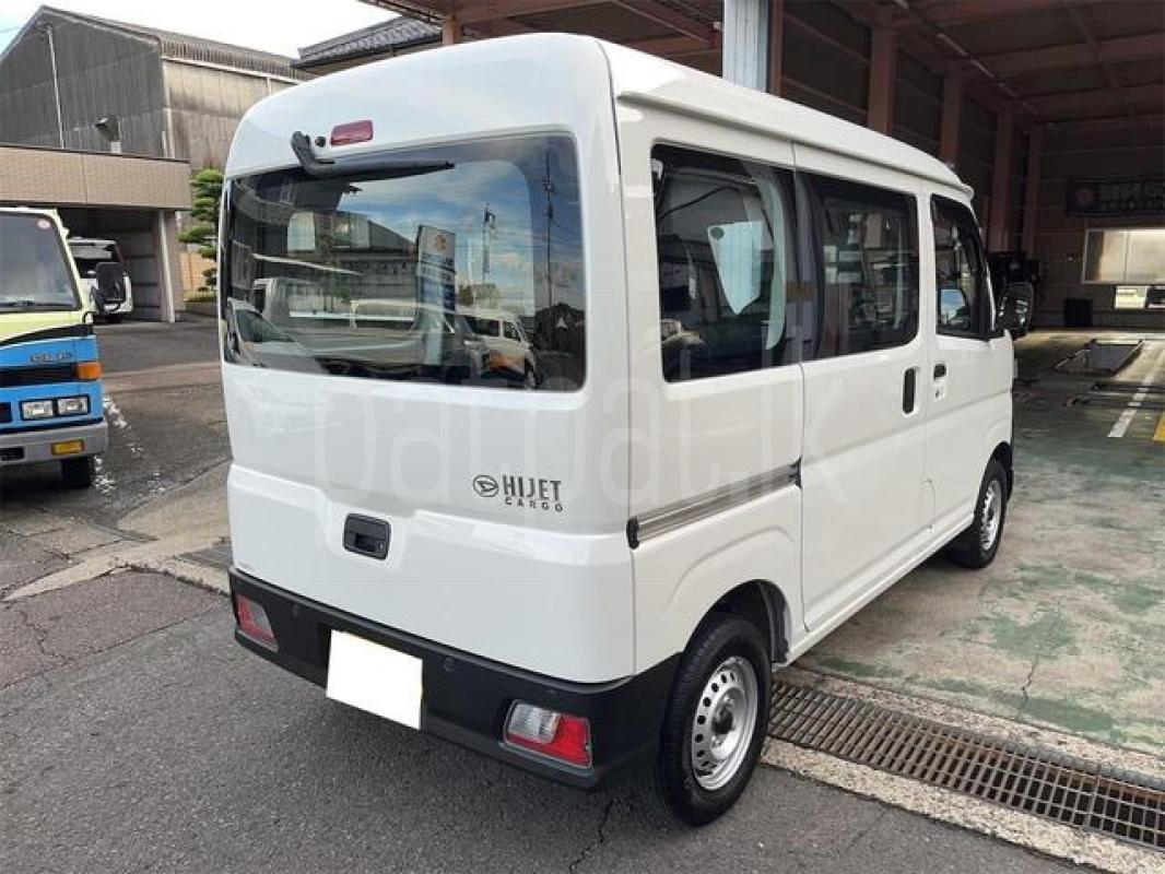 Advertisement image 2