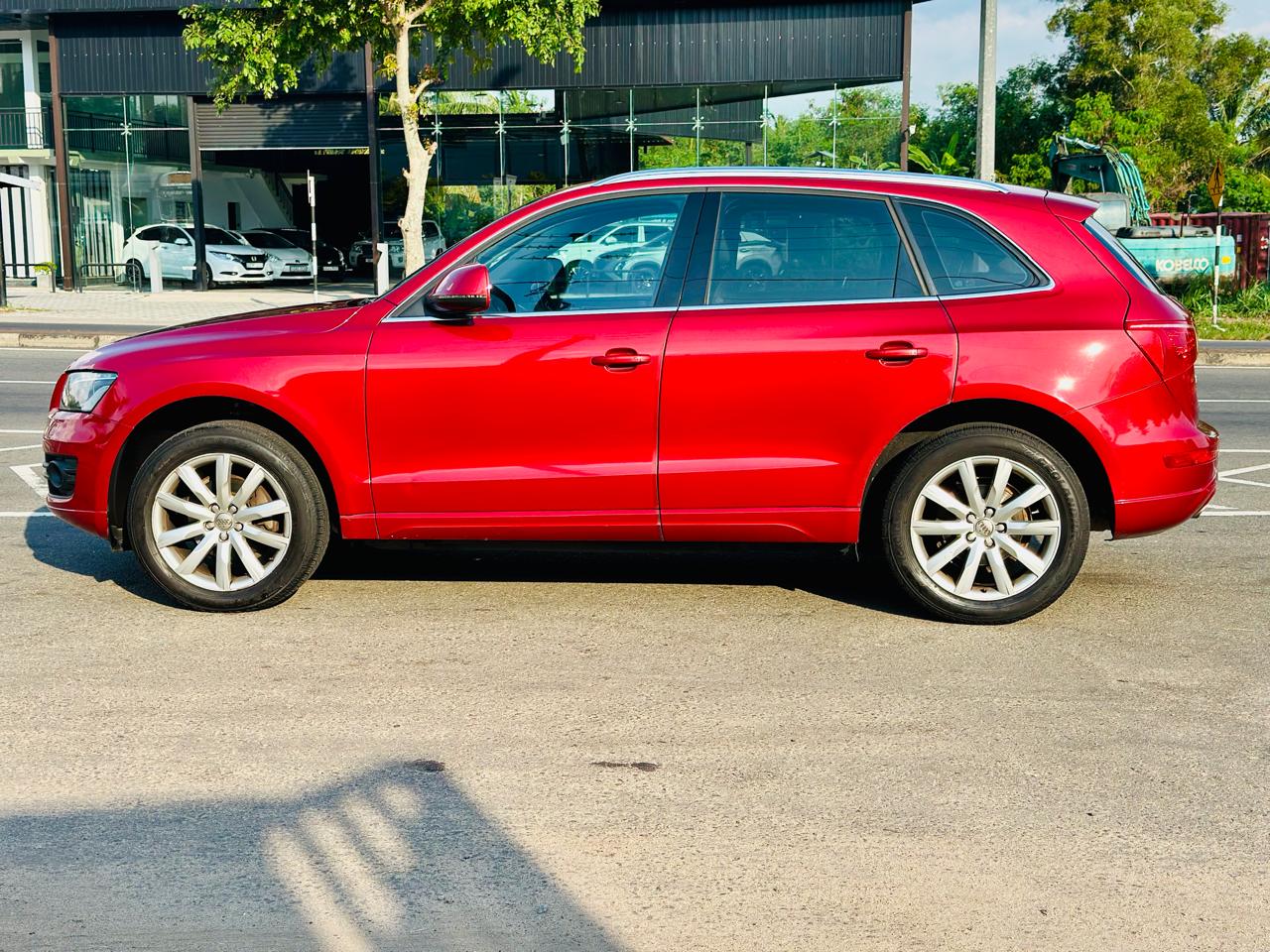 Audi Q5 2011 - பயன்படுத்தப்பட்டது SUV sale in Sri Lanka - patpat.lk
