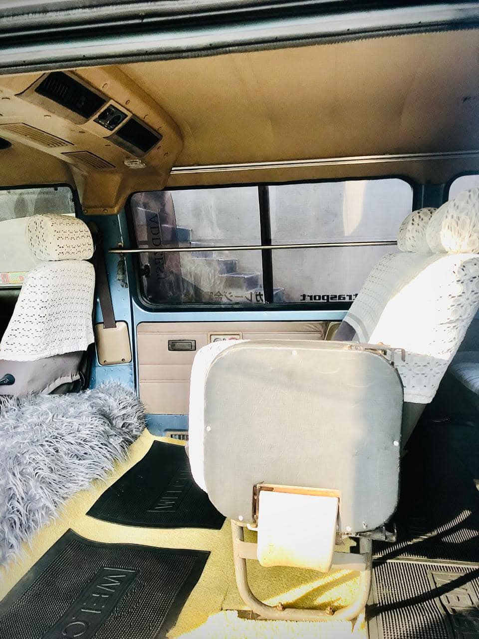 Nissan Caravan 1992 - பயன்படுத்தப்பட்டது வேன் sale in Sri Lanka - patpat.lk