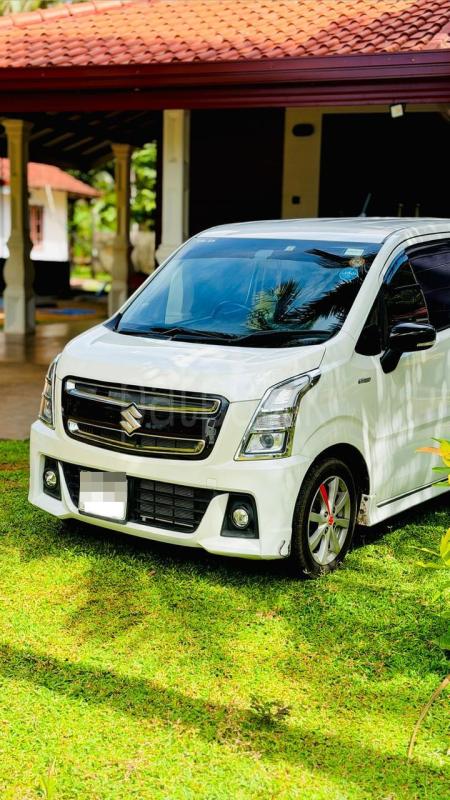 Suzuki Wagon R 2018 - பயன்படுத்தப்பட்டது கார் sale in Sri Lanka - patpat.lk