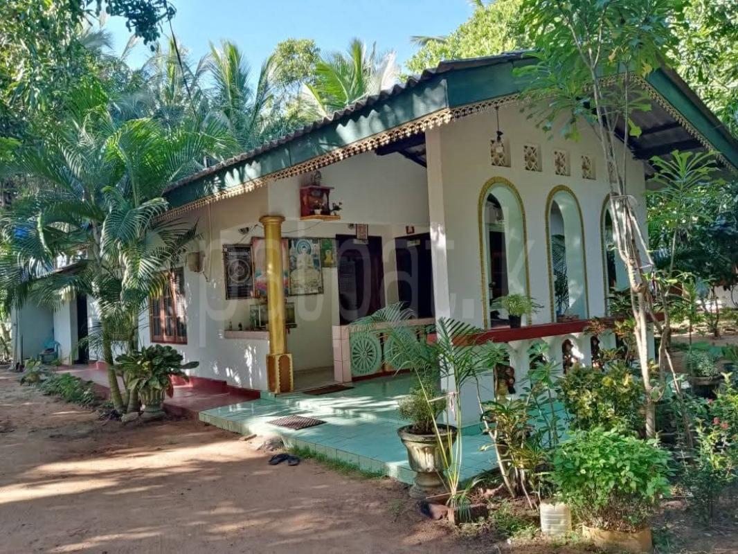 Residential Land for Sale in Kataragama