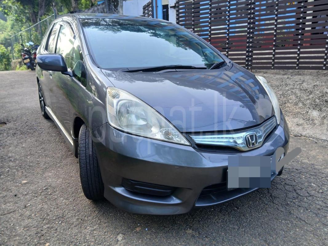 Honda Fit 2012 - பயன்படுத்தப்பட்டது கார் sale in Sri Lanka - patpat.lk