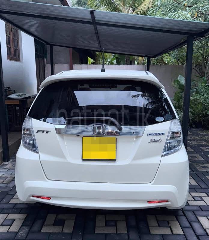 Honda Fit 2013 - பயன்படுத்தப்பட்டது கார் sale in Sri Lanka - patpat.lk