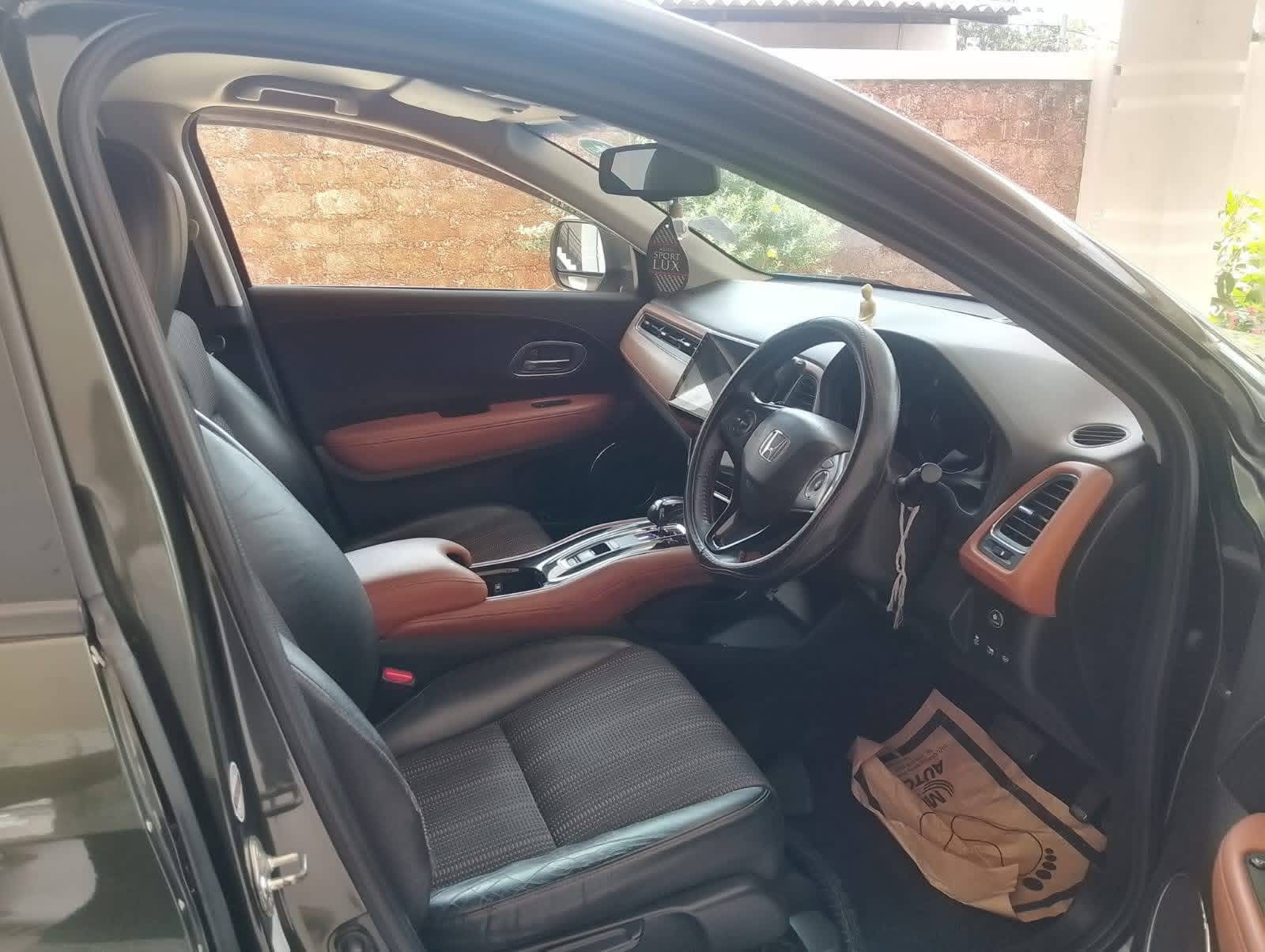 Advertisement image 4