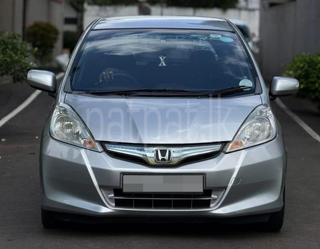Honda Fit 2011 - பயன்படுத்தப்பட்டது கார் sale in Sri Lanka - patpat.lk