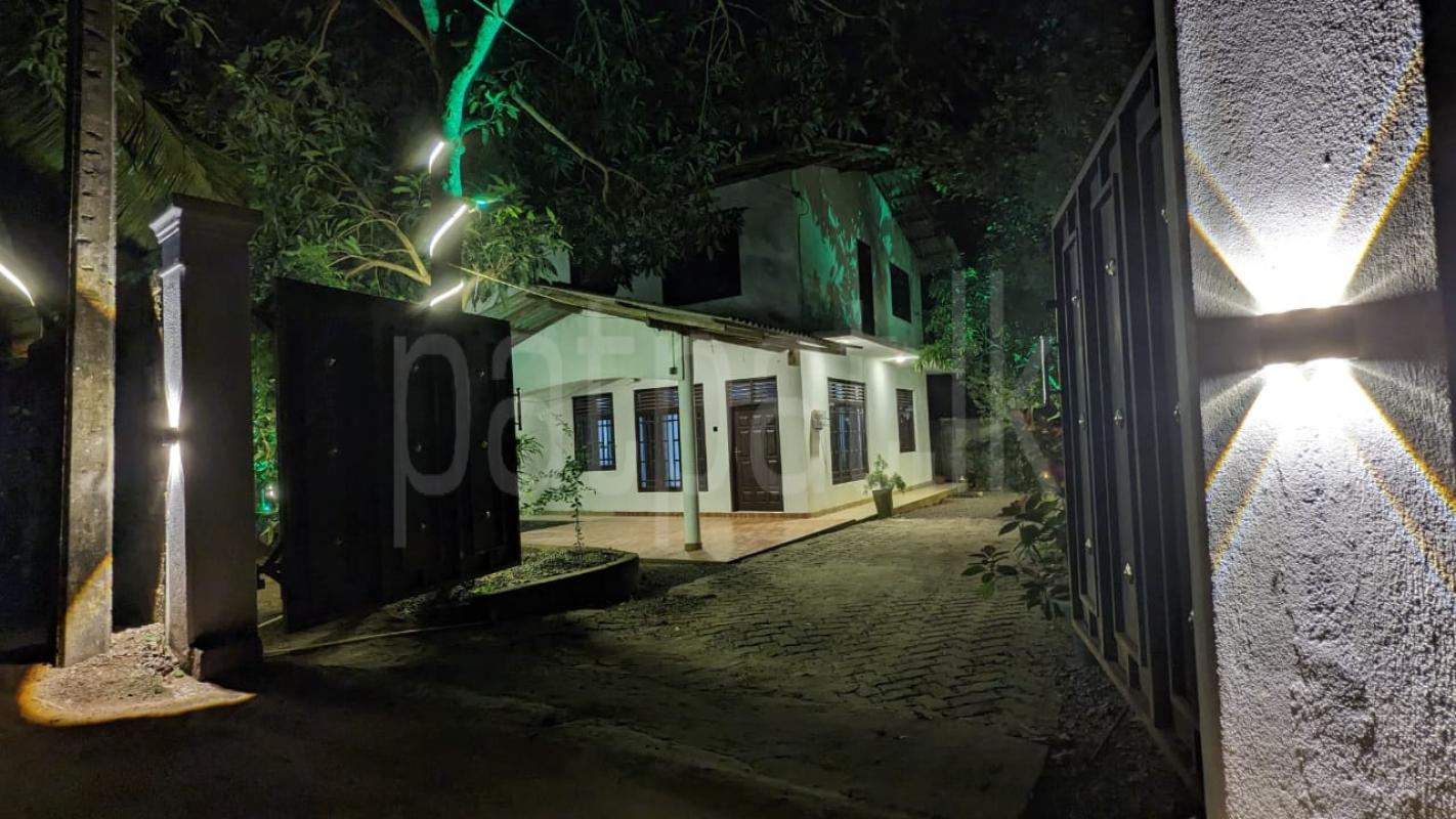 Hotel for Sale in Tangalla