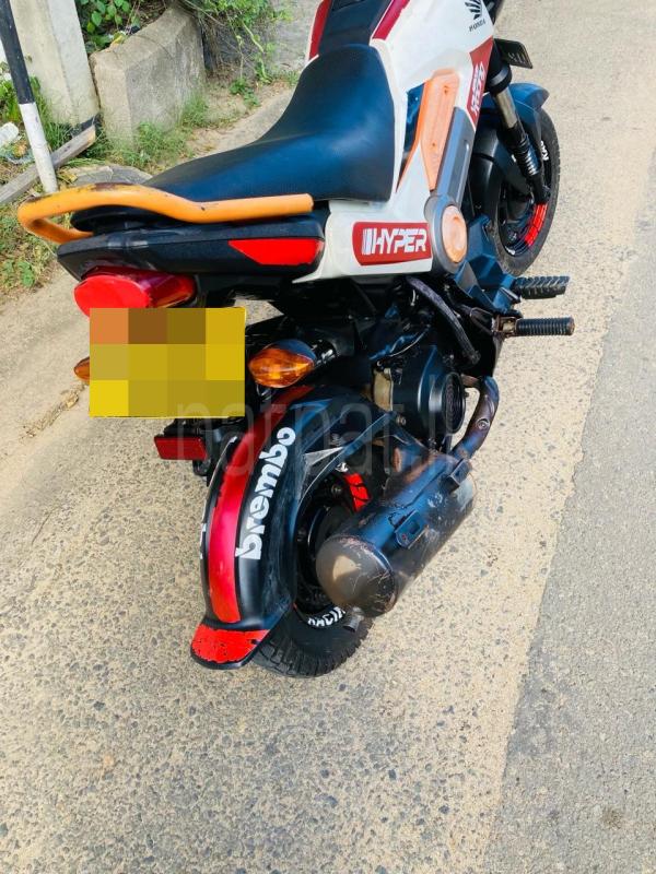 Advertisement image 3