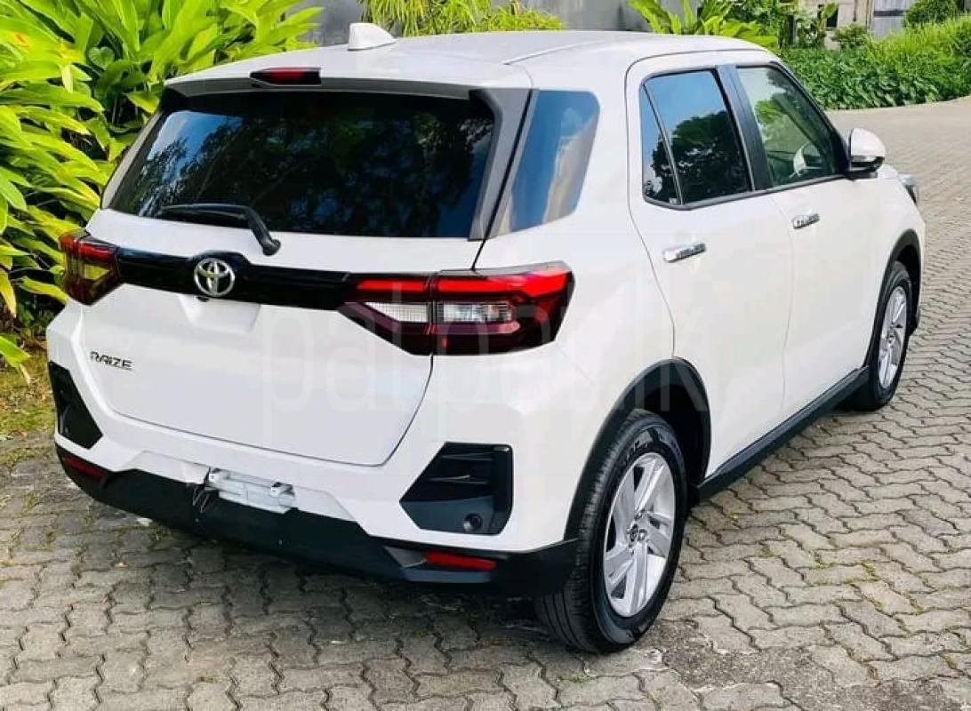 Advertisement image 4