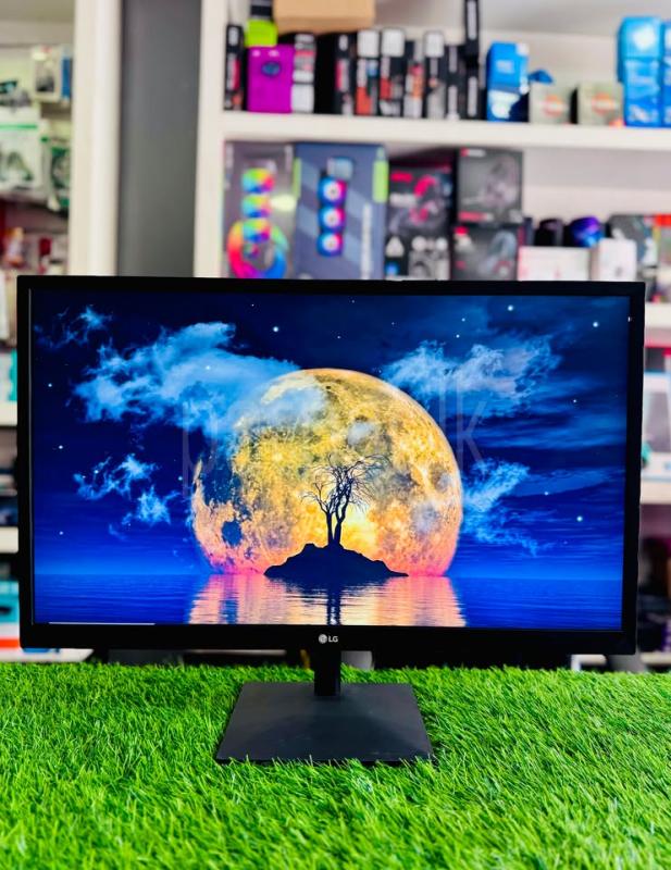 LG  27” Full HD IPS Monitor
