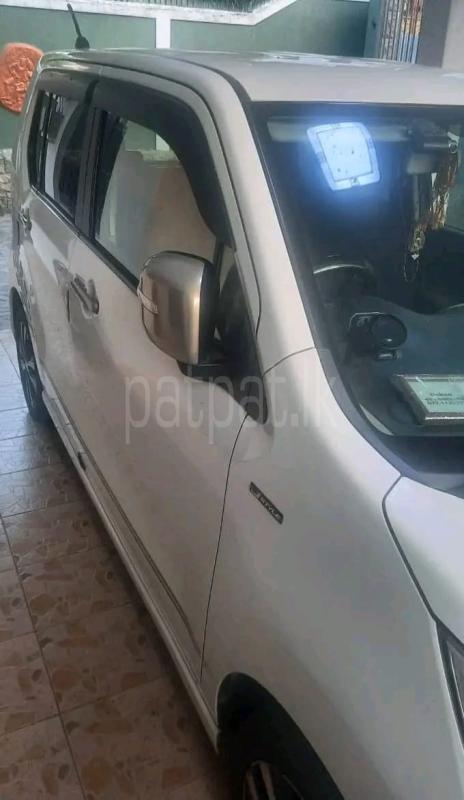 Advertisement image 3