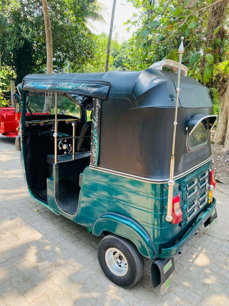 Bajaj Three Wheel 2015 - Used Three wheeler sale in Sri Lanka - patpat.lk