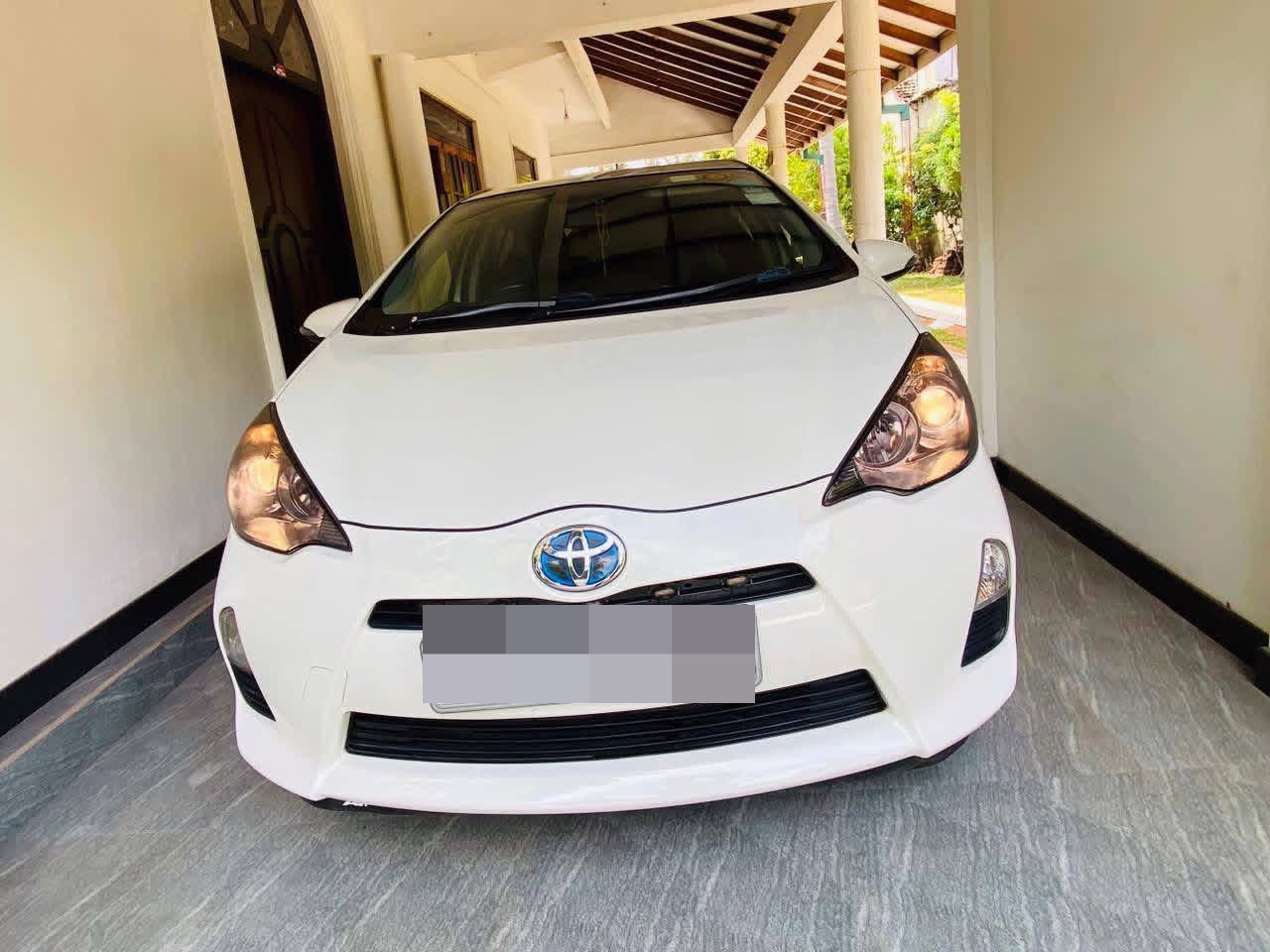 Toyota Aqua 2014 - Used Car sale in Sri Lanka - patpat.lk