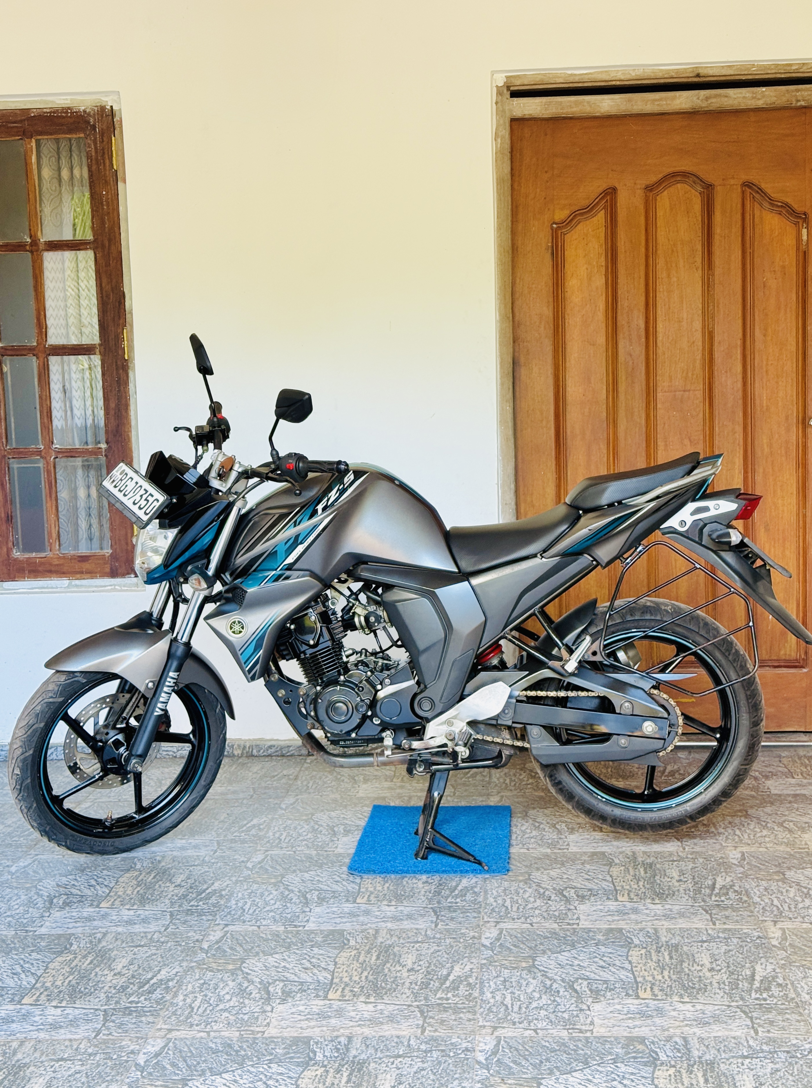 ads-image-1