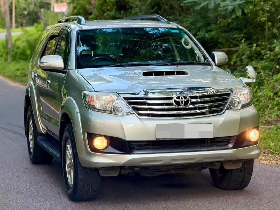 Toyota Fortuner 2013 - Used SUV sale in Sri Lanka - patpat.lk