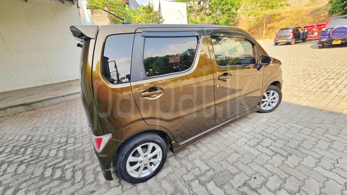 Advertisement image 4