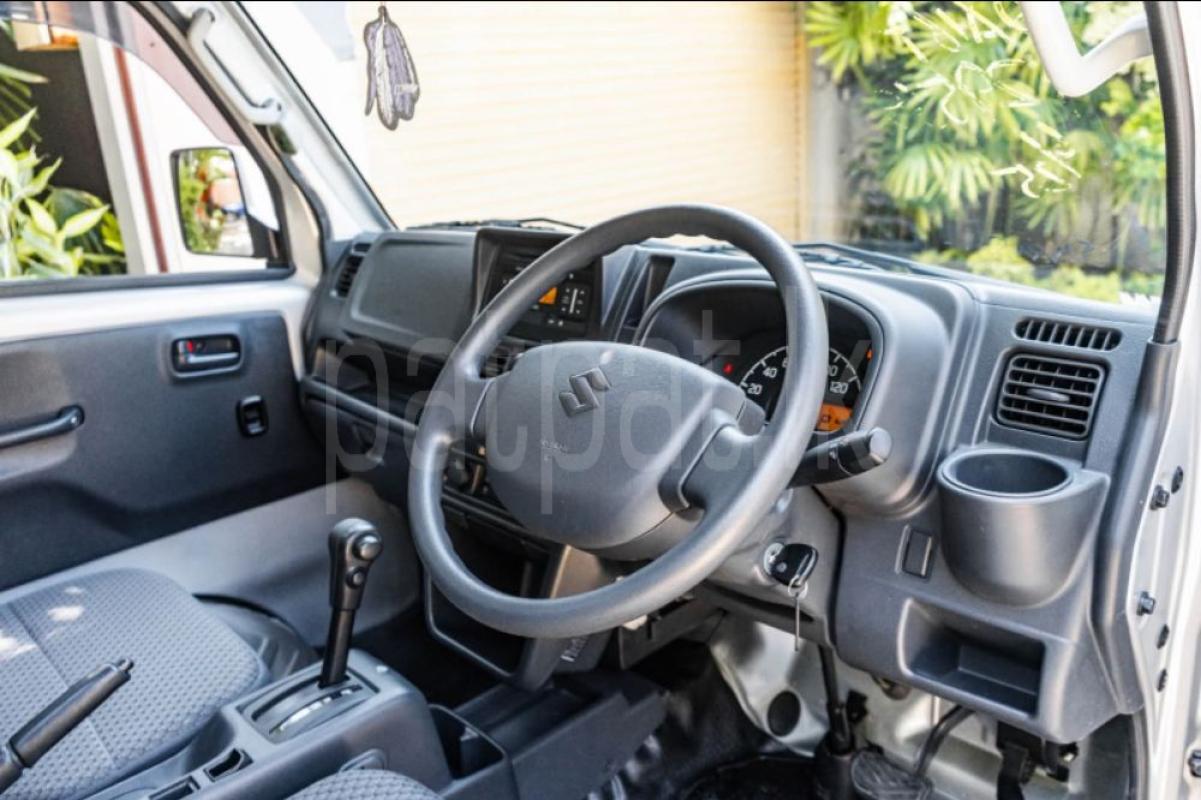 Advertisement image 3