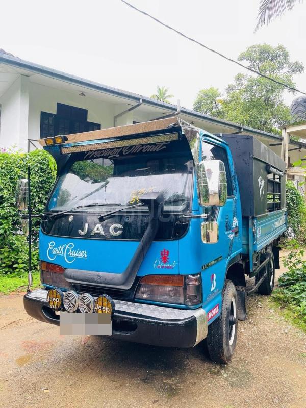 Advertisement image 3