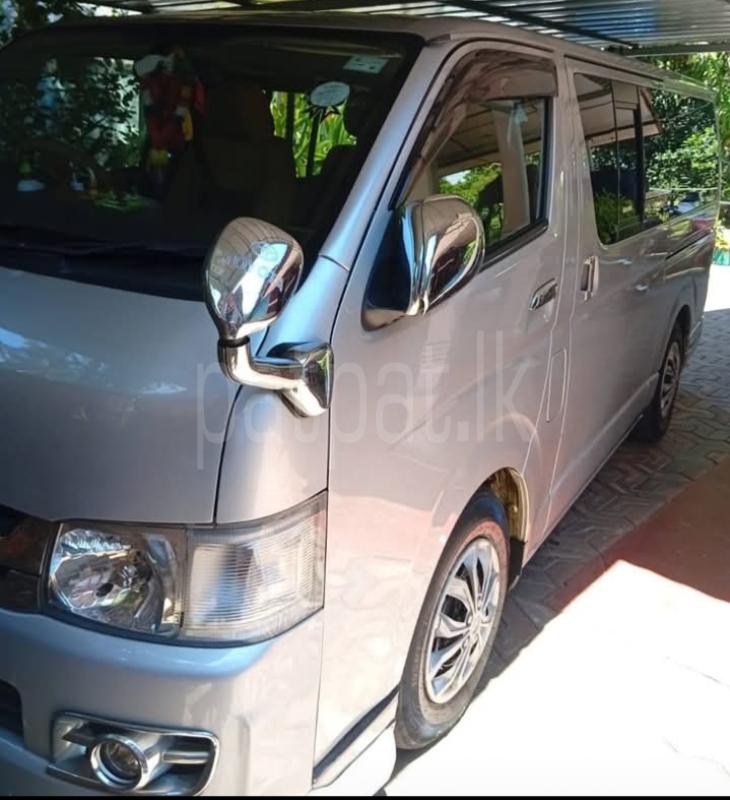 Toyota Hiace 2008 - பயன்படுத்தப்பட்டது வேன் sale in Sri Lanka - patpat.lk
