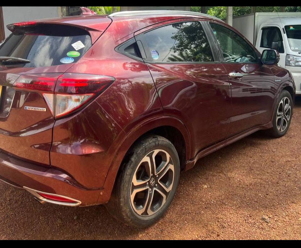 Honda Vezel 2014 - பயன்படுத்தப்பட்டது SUV sale in Sri Lanka - patpat.lk