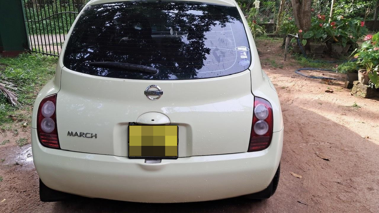 Nissan March 2002 - பயன்படுத்தப்பட்டது கார் sale in Sri Lanka - patpat.lk