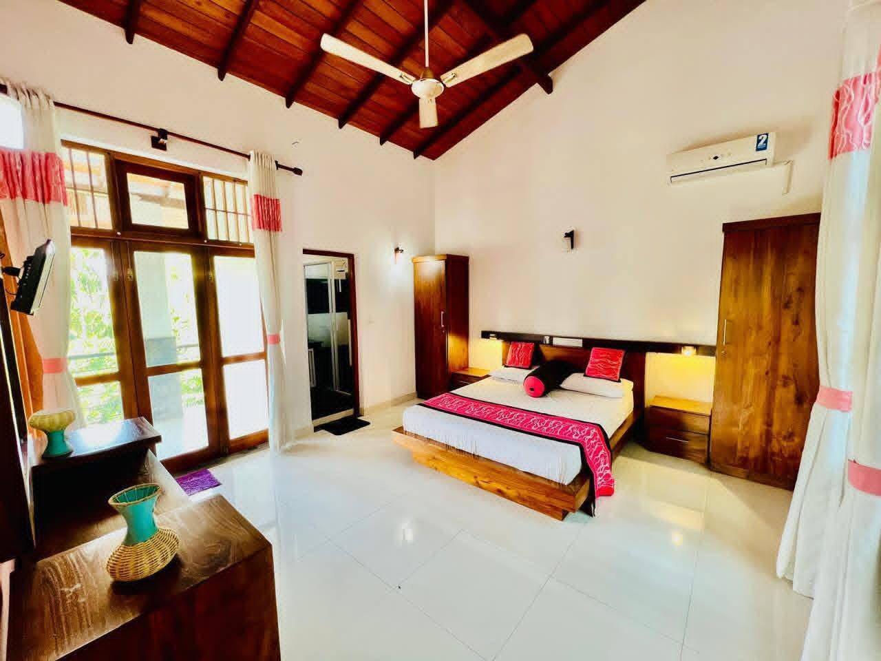 House for Sale in Talawatugoda