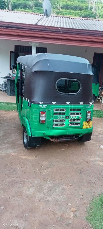 Bajaj Three Wheel 2019 - பயன்படுத்தப்பட்டது முச்சக்கர வண்டி sale in Sri Lanka - patpat.lk