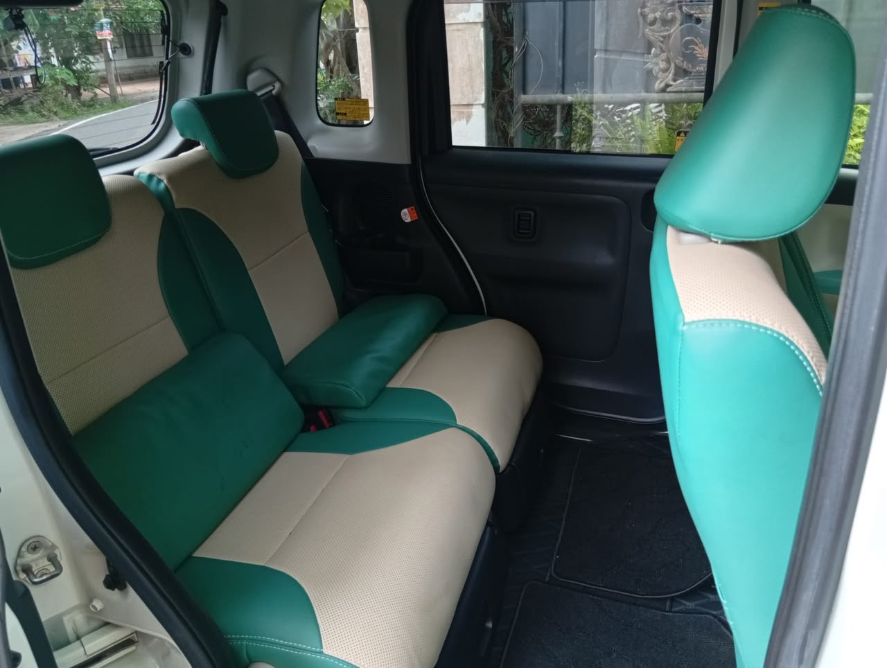 Daihatsu MOVE CANBUS 2017 - Used Car sale in Sri Lanka - patpat.lk
