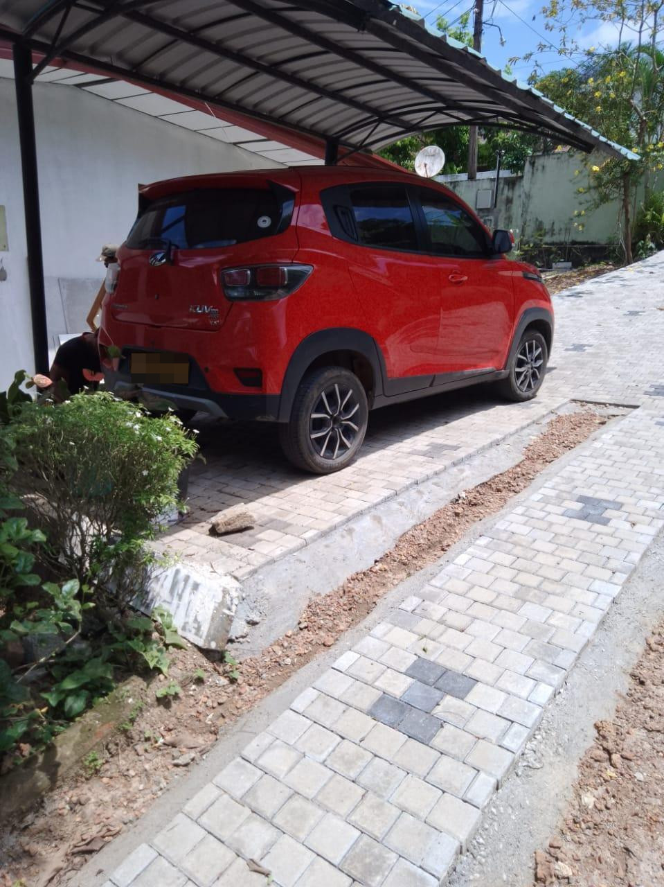Mahindra KUV 2022 - பயன்படுத்தப்பட்டது SUV sale in Sri Lanka - patpat.lk