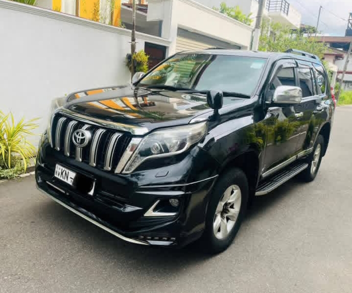 Toyota Land Cruiser Prado 2011 - භාවිතා කරන ලද SUV රථය sale in Sri Lanka - patpat.lk