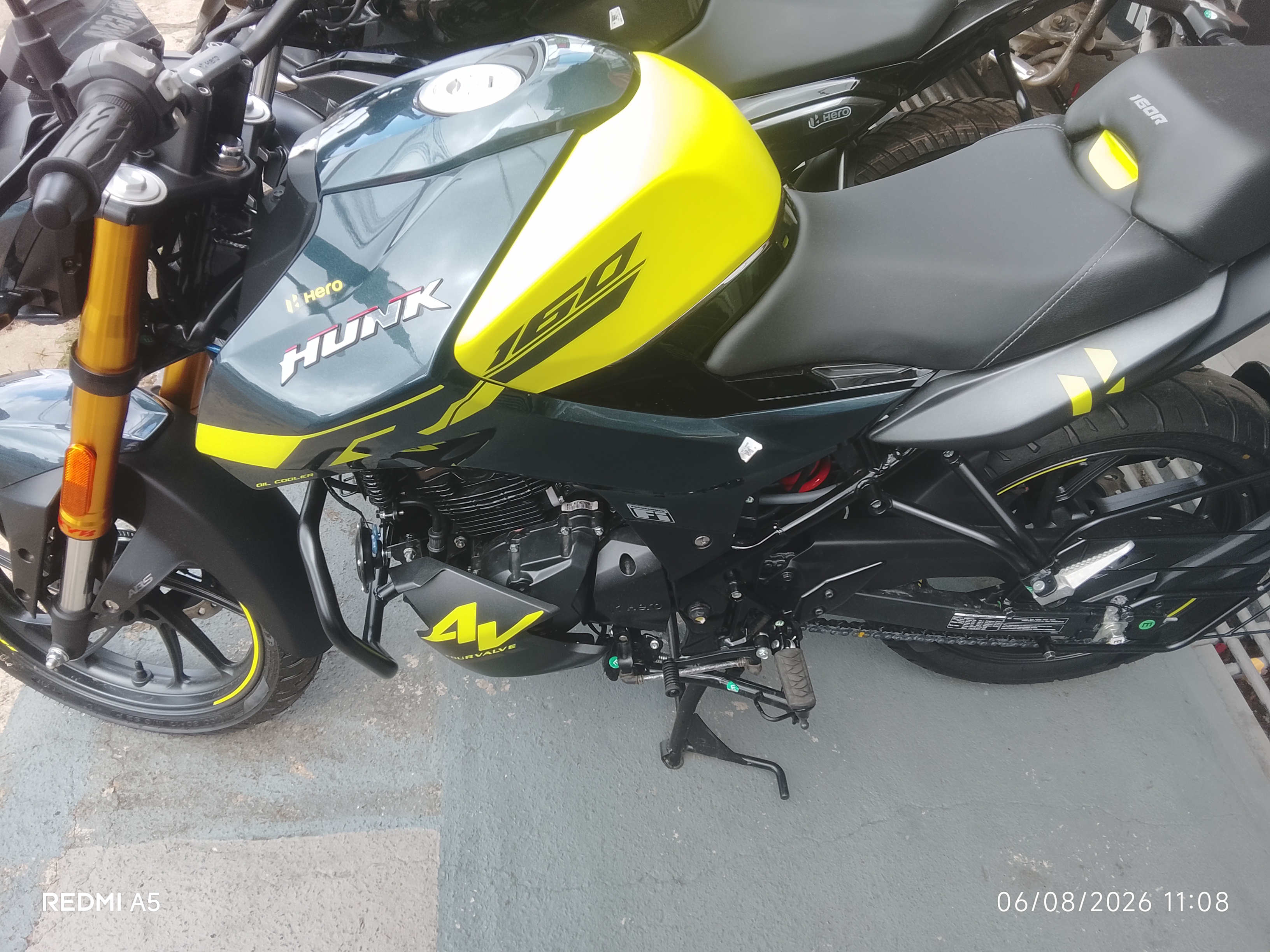 Hero Hunk 2026 - சான்றளிக்கப்பட்டது பைக் sale in Sri Lanka - patpat.lk