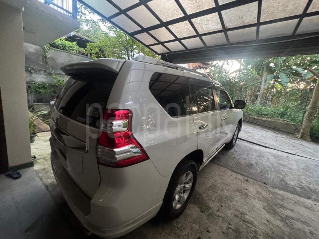 Advertisement image 2