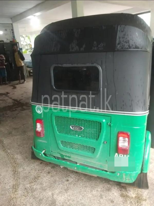 Bajaj Three Wheel 2020 - பயன்படுத்தப்பட்டது முச்சக்கர வண்டி sale in Sri Lanka - patpat.lk