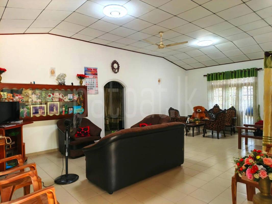 House for Sale in Yakkala