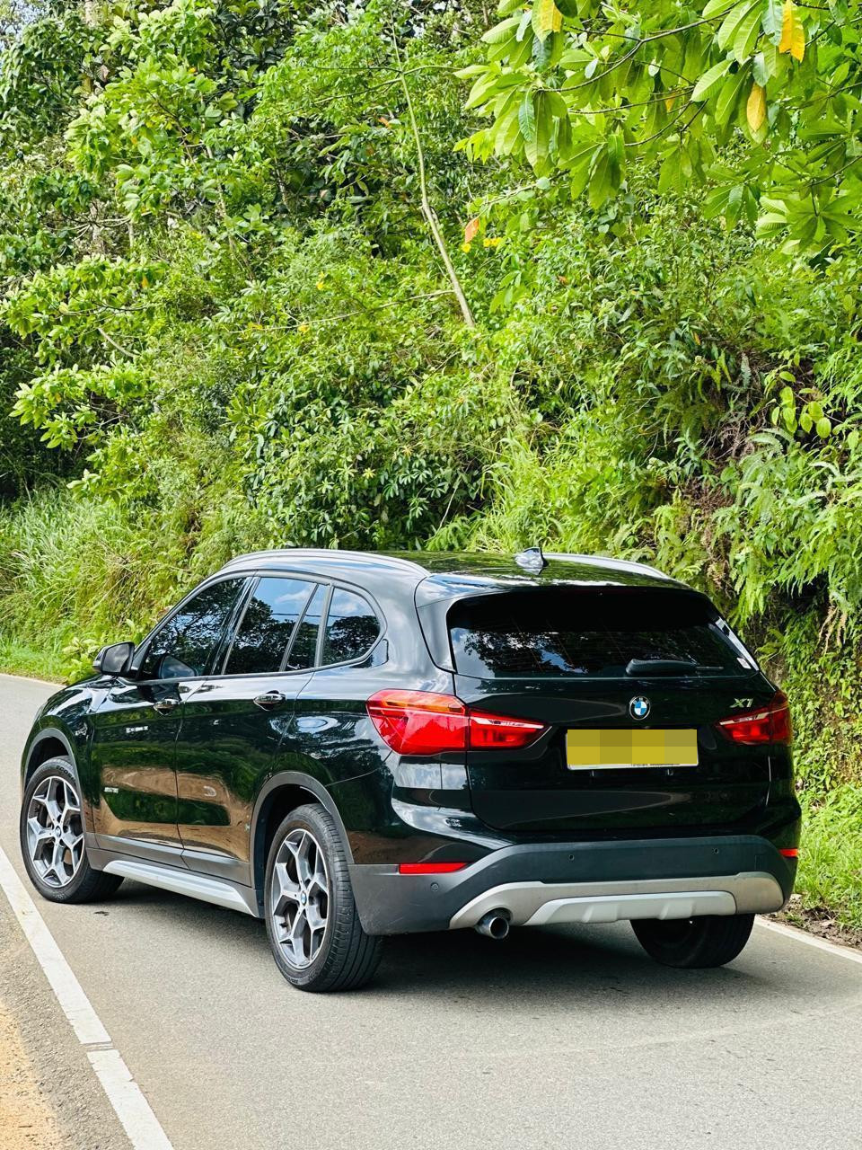 BMW X Series 2017 - பயன்படுத்தப்பட்டது SUV sale in Sri Lanka - patpat.lk