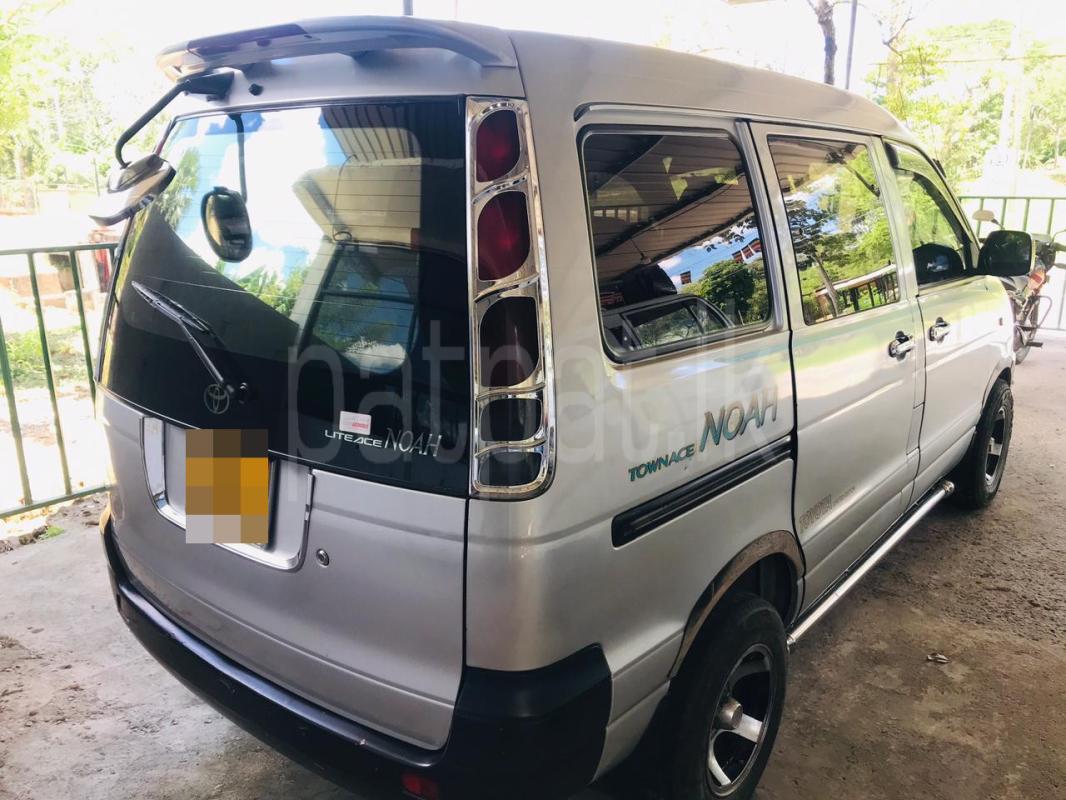 Toyota TownAce 1999 - Reconditioned Van sale in Sri Lanka - patpat.lk