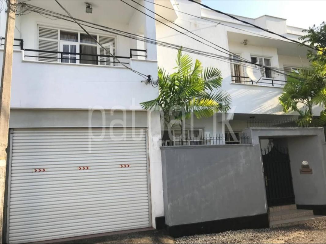 Advertisement image 1