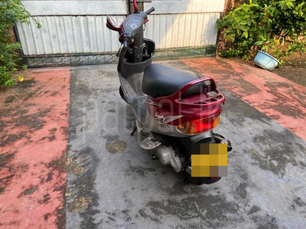 Advertisement image 4