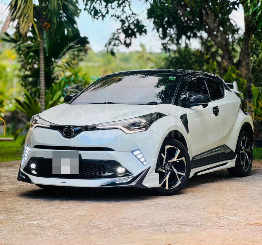 Toyota CHR 2018 - பயன்படுத்தப்பட்டது SUV sale in Sri Lanka - patpat.lk
