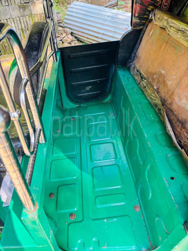 Advertisement image 6