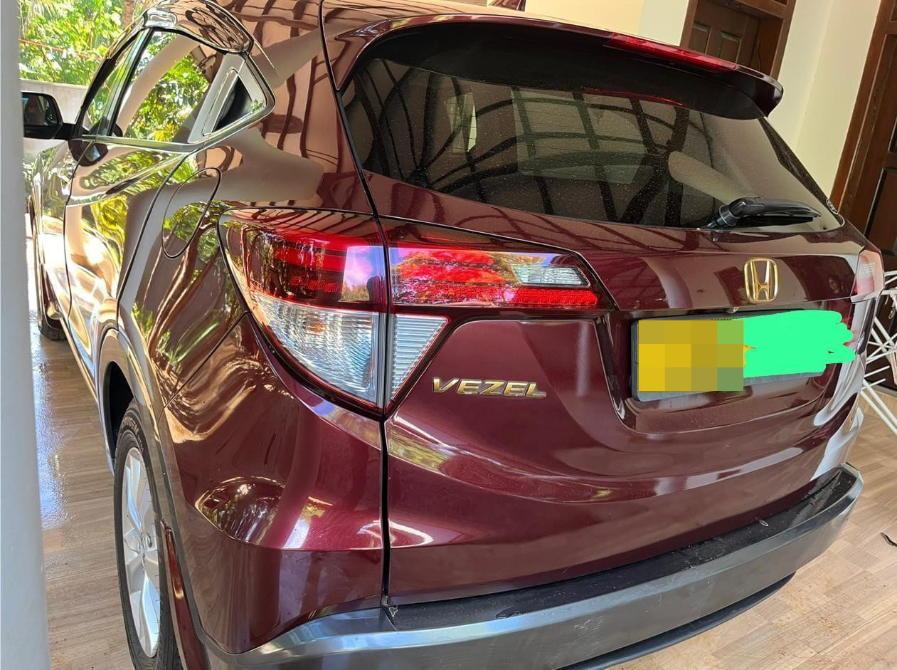 Honda Vezel 2014 - பயன்படுத்தப்பட்டது SUV sale in Sri Lanka - patpat.lk