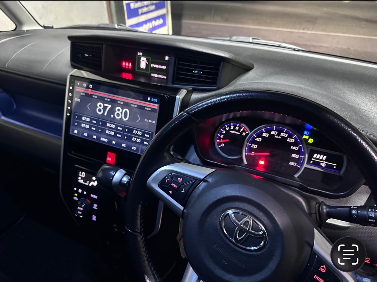 Toyota Roomy 2017 - භාවිතා කරන ලද වෑන් රථය sale in Sri Lanka - patpat.lk