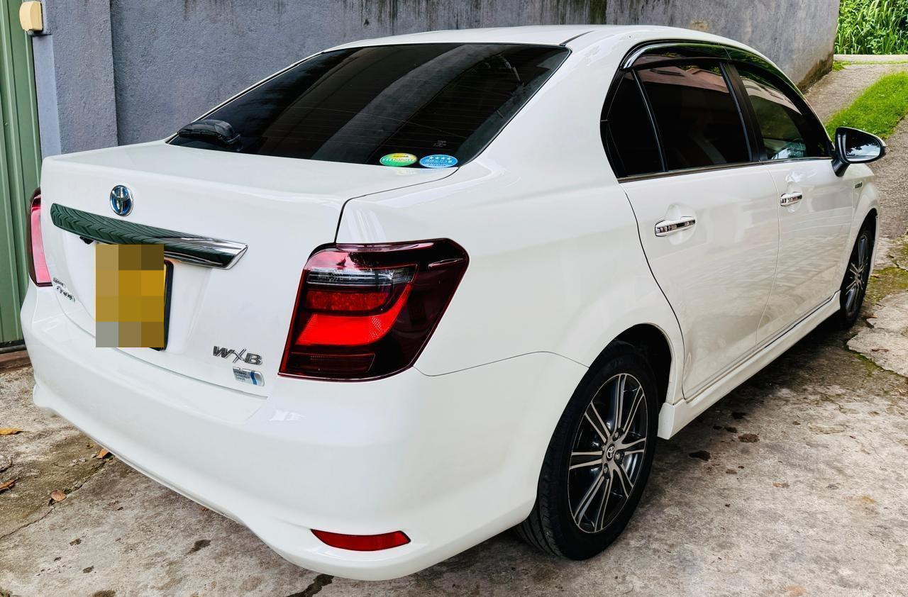 Toyota Axio 2017 - Used Car sale in Sri Lanka - patpat.lk